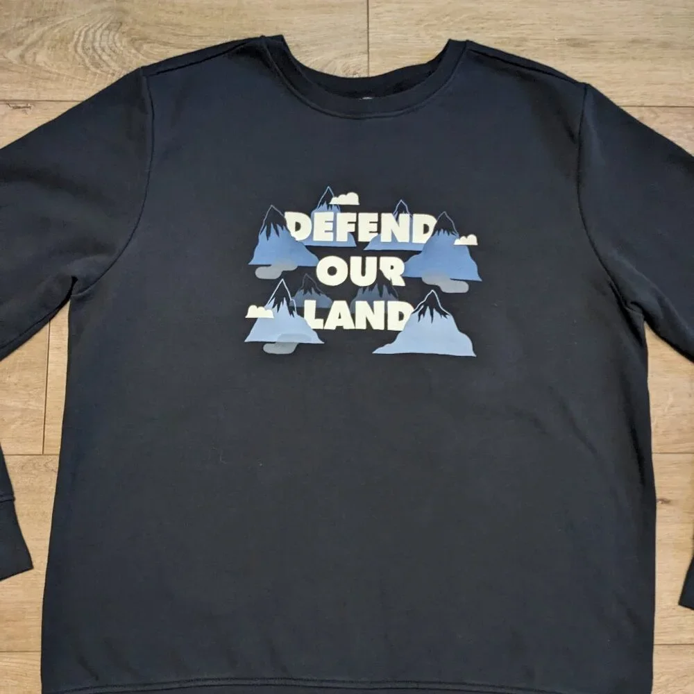 The North Face Defend Our Land Sweatshirt Adult Size XL Black Crewneck